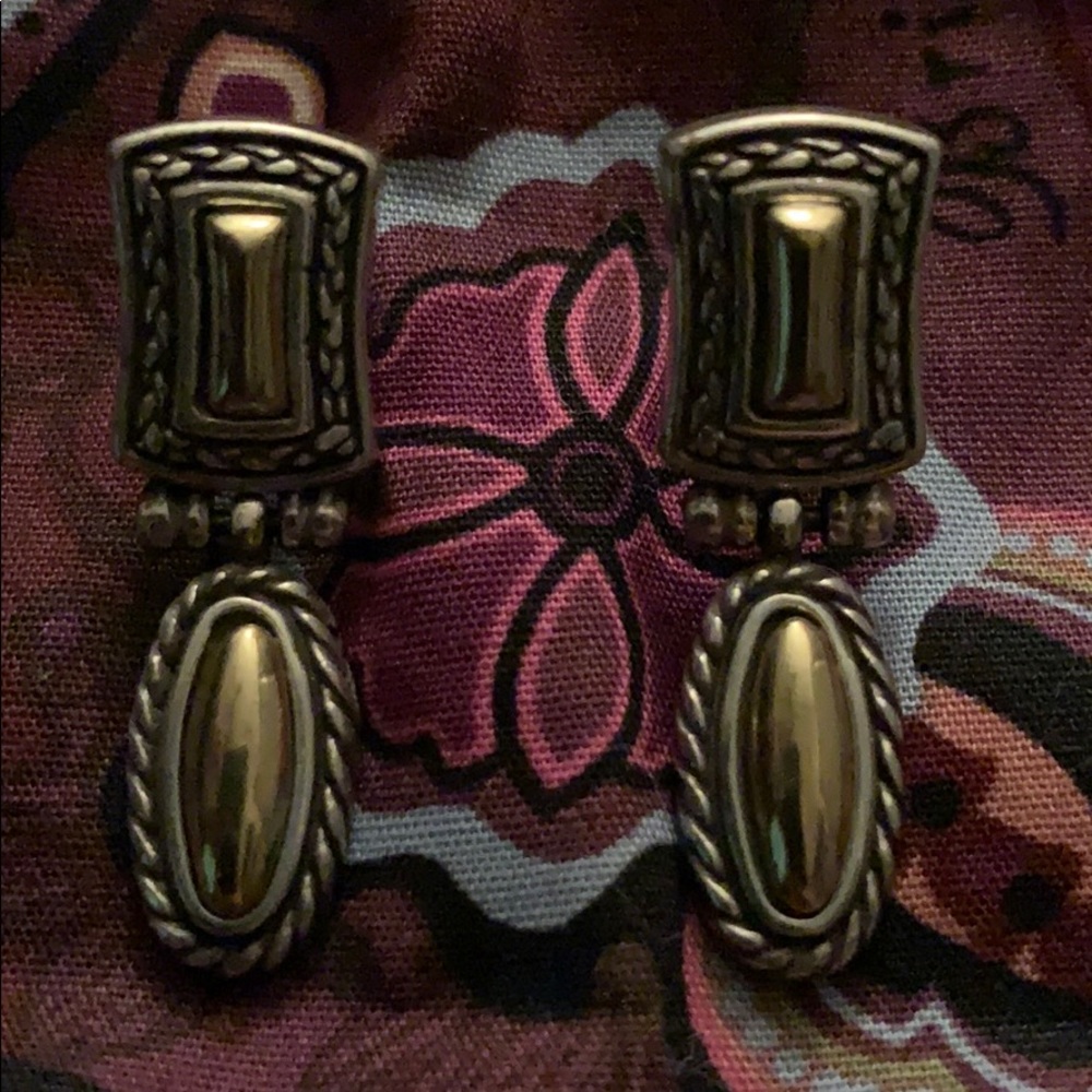 GORGEOUS BRIGHTON EARRINGS❤️